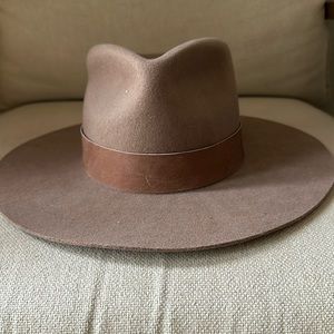 Gigi Pip Hat
